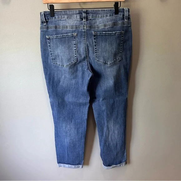 Maurice’s‎ Ankle Cropped Jeans. Medium wash. Cuffed hem. EUC. Size 7/8 - Picture 5 of 6